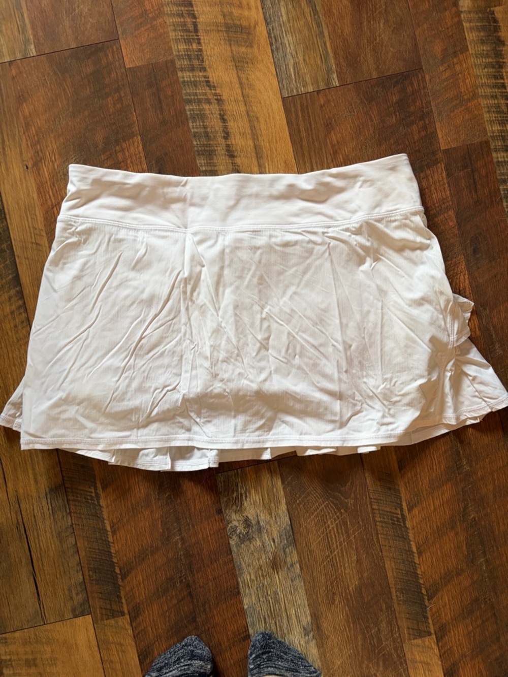 Lululemon athletica White Tiered Ruffle Tennis Skirt - Picture 2 of 5